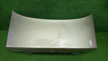 КРЫШКА БАГАЖНИКА НА TOYOTA COROLLA AE101