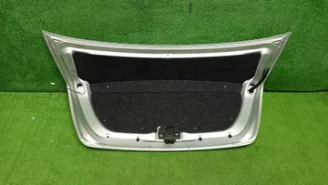 КРЫШКА БАГАЖНИКА НА TOYOTA COROLLA  AXIO NZE141