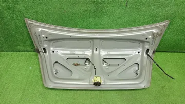 КРЫШКА БАГАЖНИКА НА TOYOTA COROLLA NZE121