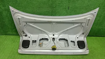 КРЫШКА БАГАЖНИКА НА TOYOTA CAMRY SV40