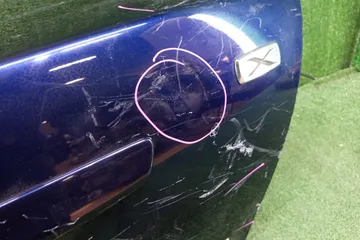 КРЫШКА БАГАЖНИКА НА TOYOTA COROLLA  AXIO NZE144