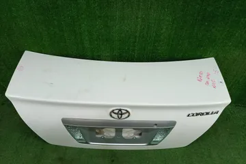 КРЫШКА БАГАЖНИКА НА TOYOTA COROLLA NZE121
