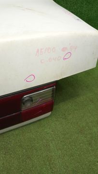 КРЫШКА БАГАЖНИКА НА TOYOTA COROLLA AE100