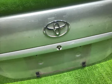 КРЫШКА БАГАЖНИКА НА TOYOTA ARISTO JZS160