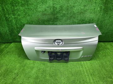 КРЫШКА БАГАЖНИКА НА TOYOTA AVENSIS AZT250