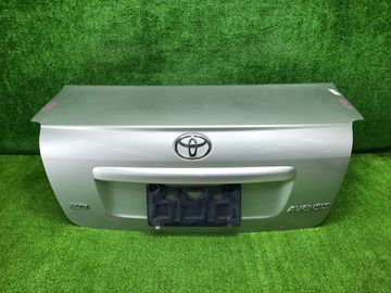 КРЫШКА БАГАЖНИКА НА TOYOTA AVENSIS AZT250