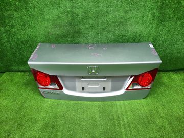 КРЫШКА БАГАЖНИКА НА HONDA CIVIC FD1
