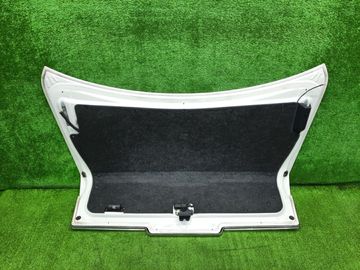 КРЫШКА БАГАЖНИКА НА TOYOTA CROWN JZS151