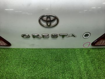 КРЫШКА БАГАЖНИКА НА TOYOTA CRESTA GX100