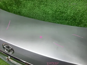 КРЫШКА БАГАЖНИКА НА TOYOTA PREMIO ZZT240