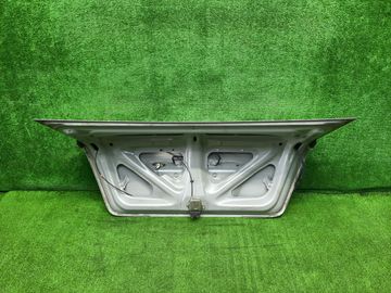КРЫШКА БАГАЖНИКА НА TOYOTA COROLLA NZE121