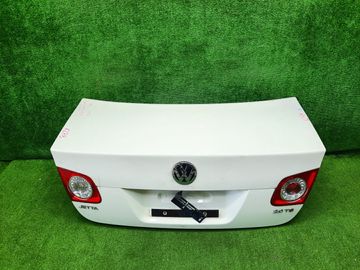 КРЫШКА БАГАЖНИКА НА VOLKSWAGEN JETTA 1K2