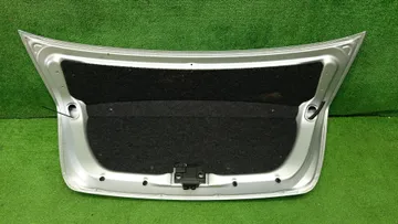КРЫШКА БАГАЖНИКА НА TOYOTA COROLLA  AXIO NZE141