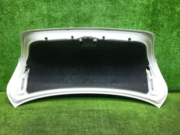 КРЫШКА БАГАЖНИКА НА TOYOTA ALLION NZT260