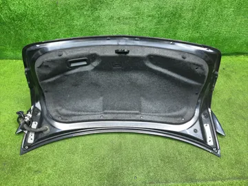 КРЫШКА БАГАЖНИКА НА MAZDA AXELA BLEFP