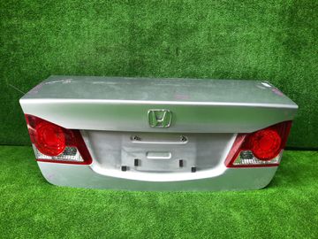 КРЫШКА БАГАЖНИКА НА HONDA CIVIC FD1