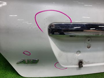 КРЫШКА БАГАЖНИКА НА TOYOTA ALLION ZZT240