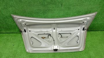КРЫШКА БАГАЖНИКА НА TOYOTA COROLLA NZE121