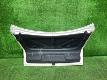 КРЫШКА БАГАЖНИКА НА TOYOTA MARK II GX100