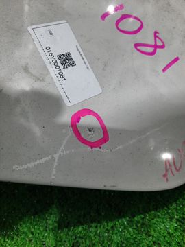 КРЫШКА БАГАЖНИКА НА TOYOTA MARK II GX100