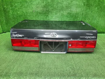 КРЫШКА БАГАЖНИКА НА TOYOTA CROWN JZS155