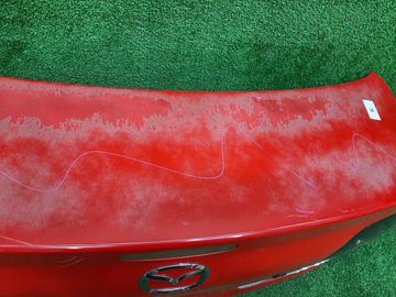 КРЫШКА БАГАЖНИКА НА MAZDA AXELA BK3P