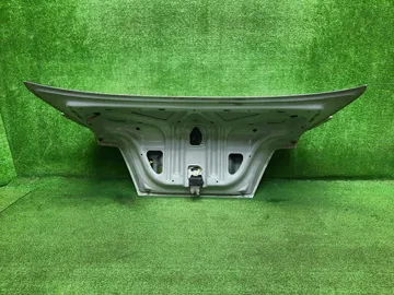 КРЫШКА БАГАЖНИКА НА NISSAN BLUEBIRD EU14