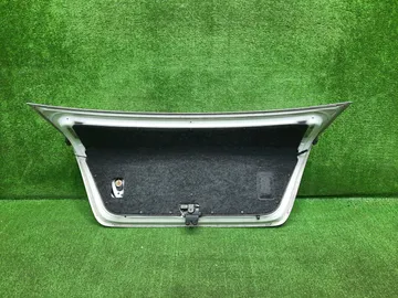 КРЫШКА БАГАЖНИКА НА TOYOTA PREMIO ZZT240