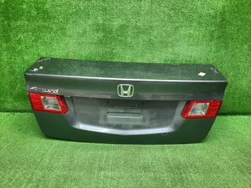 КРЫШКА БАГАЖНИКА НА HONDA ACCORD CU2