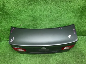 КРЫШКА БАГАЖНИКА НА HONDA ACCORD CU2