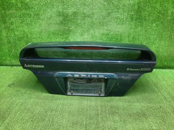 КРЫШКА БАГАЖНИКА НА MITSUBISHI GALANT EA1A