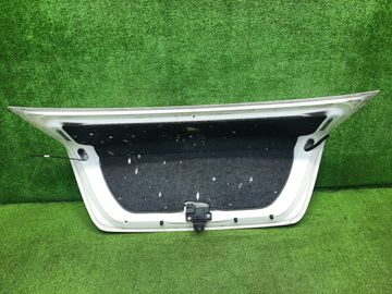 КРЫШКА БАГАЖНИКА НА TOYOTA COROLLA  AXIO NZE141