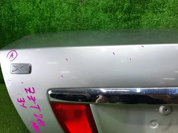 КРЫШКА БАГАЖНИКА НА TOYOTA PREMIO ZZT240