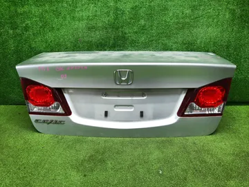 КРЫШКА БАГАЖНИКА НА HONDA CIVIC FD1