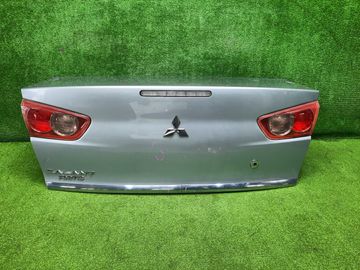 КРЫШКА БАГАЖНИКА НА MITSUBISHI GALANT FORTIS CY4A