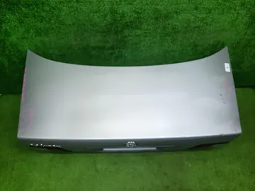 КРЫШКА БАГАЖНИКА НА TOYOTA CAMRY SV40