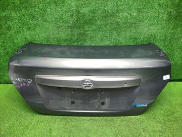 КРЫШКА БАГАЖНИКА НА NISSAN LATIO N17