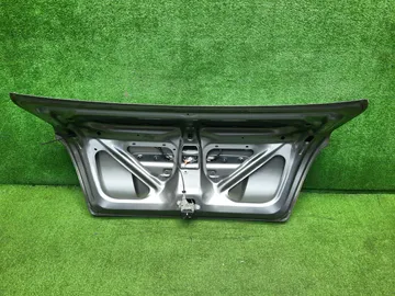 КРЫШКА БАГАЖНИКА НА TOYOTA PLATZ SCP11