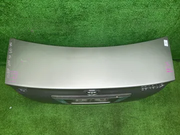 КРЫШКА БАГАЖНИКА НА TOYOTA COROLLA NZE121