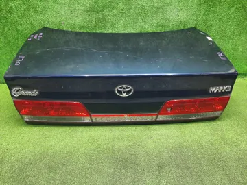 КРЫШКА БАГАЖНИКА НА TOYOTA MARK II GX100