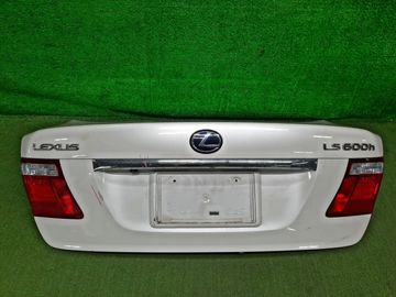 КРЫШКА БАГАЖНИКА НА LEXUS LS600H UVF45