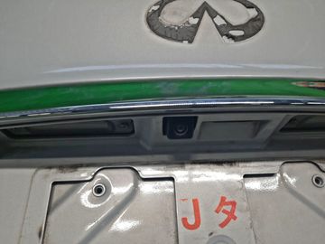 КРЫШКА БАГАЖНИКА НА NISSAN FUGA Y51