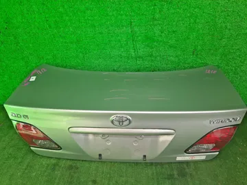 КРЫШКА БАГАЖНИКА НА TOYOTA WINDOM MCV30