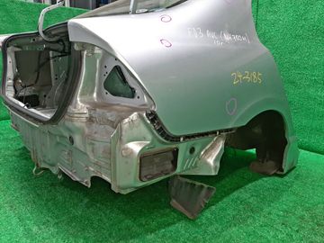 ПОЛОВИНКА НА HONDA CIVIC FD3