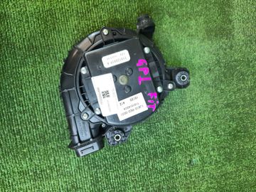 МОТОР ОХЛАЖДЕНИЯ БАТАРЕИ НА HONDA FIT GP1