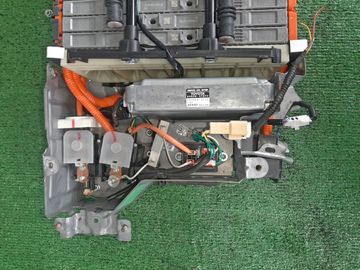 БАТАРЕЯ ГИБРИДНОЙ УСТАНОВКИ НА TOYOTA PRIUS NHW20 1NZ-FXE