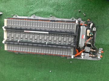 БАТАРЕЯ ГИБРИДНОЙ УСТАНОВКИ НА TOYOTA PRIUS NHW20 1NZ-FXE