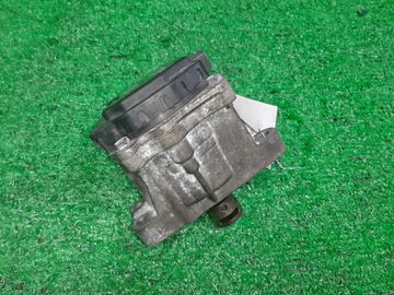 БЛОК VALVEMATIC НА TOYOTA ISIS ZGM15G 2ZR-FAE