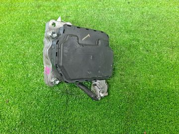 БЛОК VALVEMATIC НА TOYOTA NOAH ZWR80G 2ZR-FXE