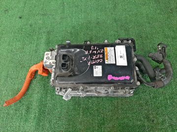 ИНВЕРТОР НА TOYOTA PRIUS ZVW50